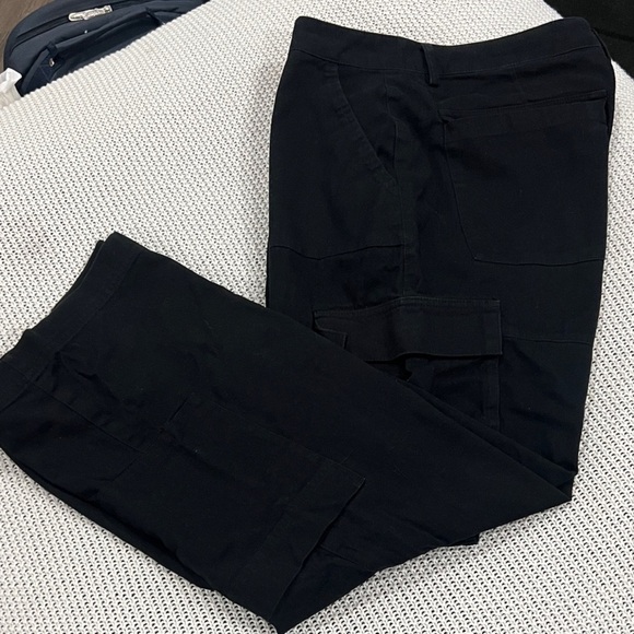 H&M Black Cargo Pants - Picture 5 of 11